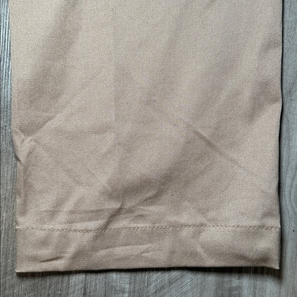 AG Jeans Lochlan Trouser Relaxed Straight Chino Pants - 32x34 (Measures 35x27) - Picture 4 of 8